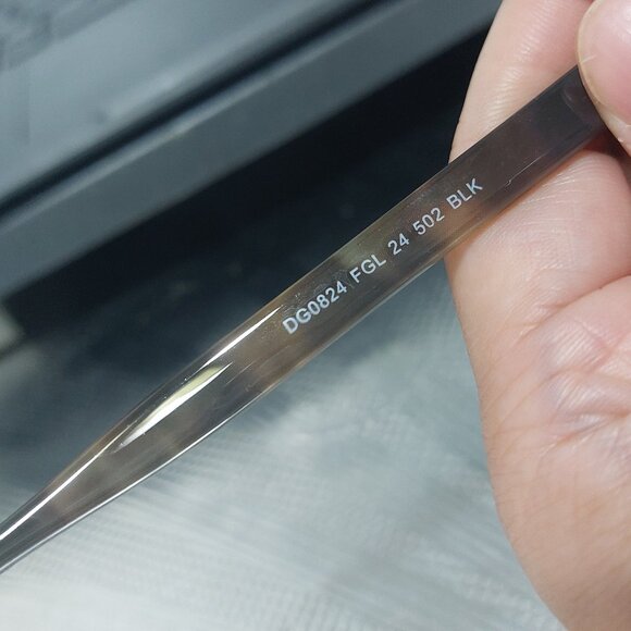 Simple Foster Grant Sunglasses DG0824 FGL Black Summer Must Have Shades - Picture 8 of 11